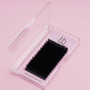 Easy fan lashes